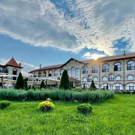Старый Бастион Hotel Bender Buitenkant foto