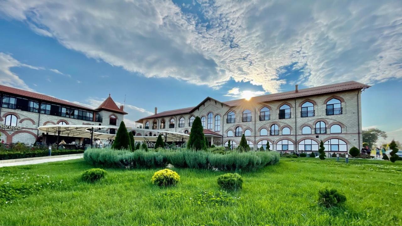 Старый Бастион Hotel Bender Buitenkant foto