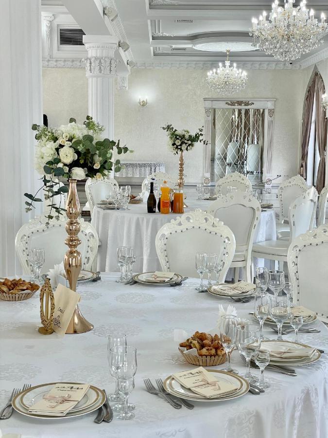 Старый Бастион Hotel Bender Buitenkant foto